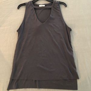 Grey tank top